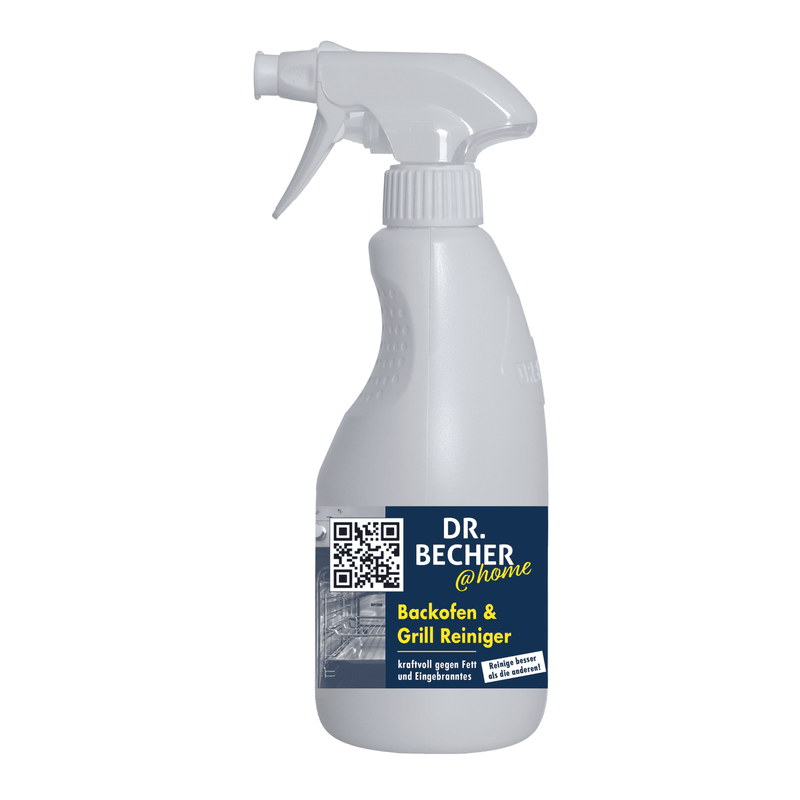 Un flacon pulverizator alb cu inscripția „DR.BECHER @home „Produs de curățare pentru cuptor și grătar | Sticlă (500 ml)” și un cod QR pe partea din față. Textul subliniază eficacitatea împotriva depunerilor încăpățânate, făcând astfel produsul ideal pentru curățarea cuptoarelor și grătarelor.
