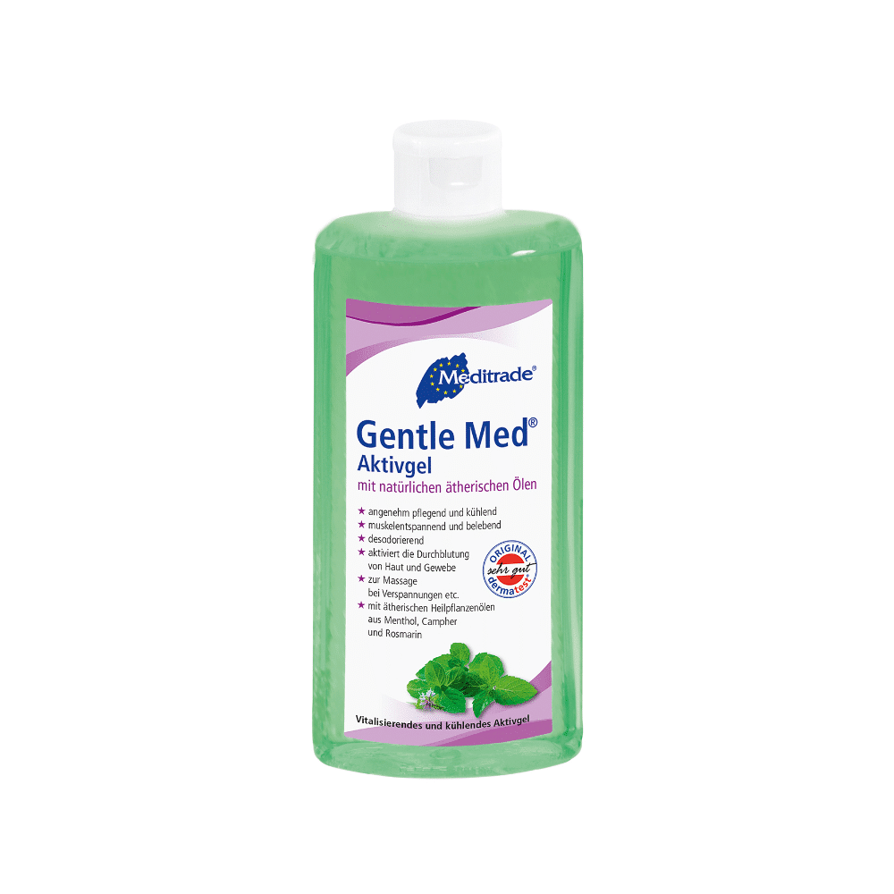 O sticlă de 500 ml de Meditrade Gentle Med® Aktivgel, produs de Meditrade GmbH, care conține un gel verde cu efect răcoritor, îmbogățit cu uleiuri esențiale naturale, precum mentolul și rozmarinul. Eticheta în limba germană este completată de un capac alb rabatabil.