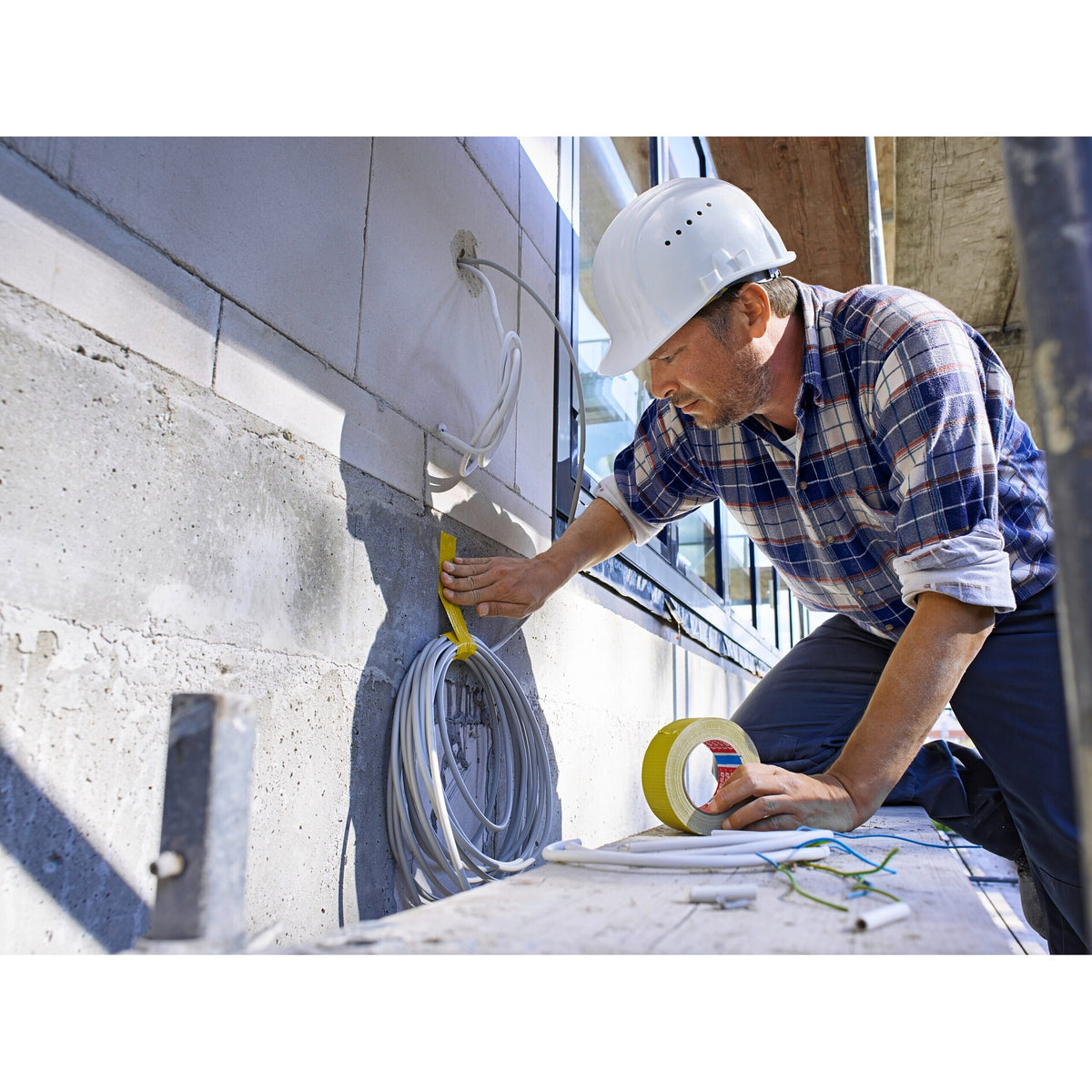 tesa Professional 4662 Betonband, 50 m x 48 mm, gelb – Anwendung