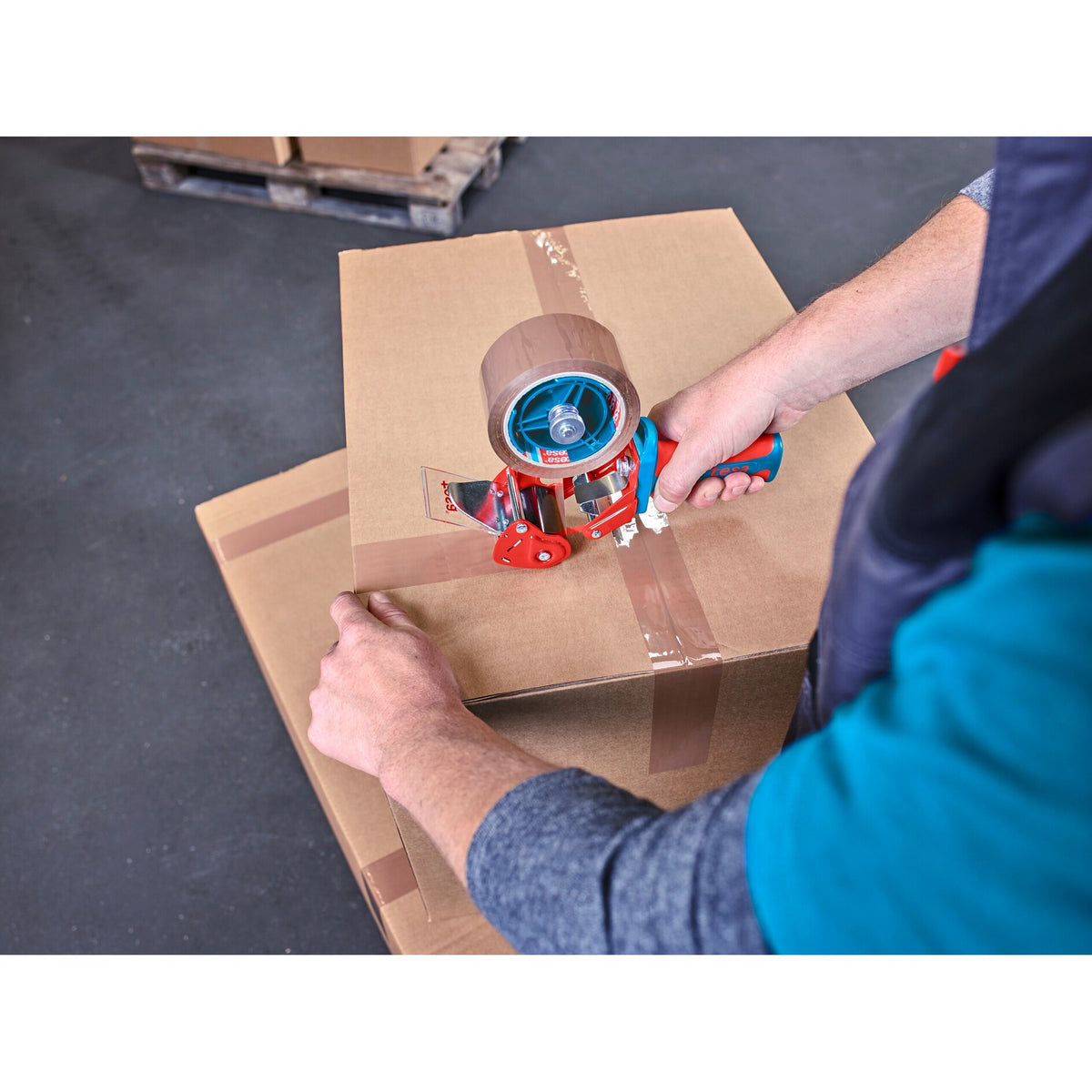 tesapack 6400PV2 Packband Handabroller – Anwendung