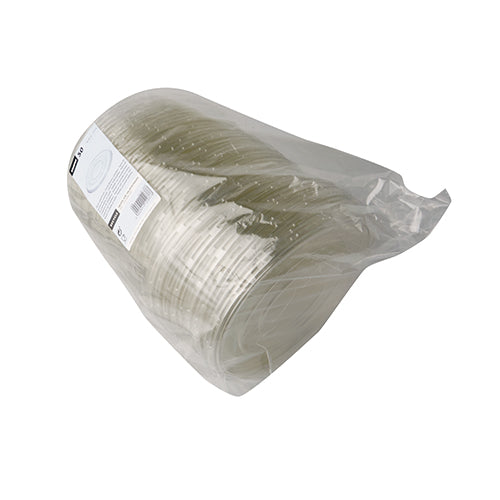 Un sac de plastic transparent cu 50 de capace rotunde Starpak R-PET pentru boluri de salată (Ø18 cm, 1,5 cm înălțime), parțial vizibil cu etichetă laterală; fabricat din R-PET durabil pentru depozitare sigură.