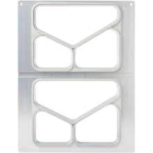 Caseta DF15/25 pentru tăvi CPET de la Duni GmbH are două secțiuni dreptunghiulare identice, fiecare cu trei compartimente rotunjite, capacitate de 525 ml și o suprafață netedă argintie - ideală pentru utilizarea în gastronomie și compatibilă cu tăvile CPET.