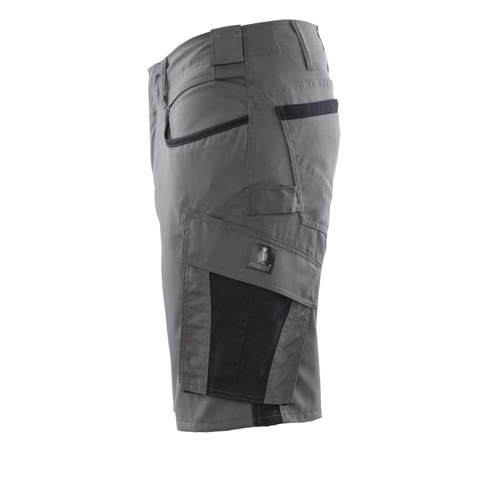 Pantaloni scurți, pantaloni scurți ușori