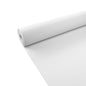 O rolă de față de masă de hârtie Duni GmbH 100x1,18 m - Față de masă de unică folosință albă | 1 rolă este desfășurată în diagonală pe un fundal alb. Fața de masă practică este ideală pentru decorarea mesei cu stil și se întinde în jos spre dreapta.