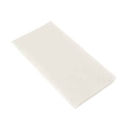 Un singur șervețel PAPSTAR 2-straturi, 33x33 cm, alb (pliere pe cap, 250 bucăți) de la PAPSTAR GmbH este pliat curat și prezentat pe un fundal simplu alb.