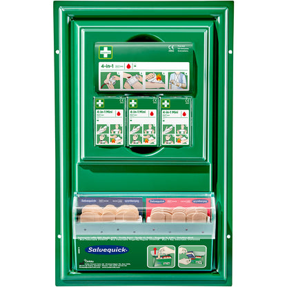 Die Cederroth mini erste-hilfe-platte von Orkla Wound Care AB ist ein grünes, an der Wand montiertes Erste-Hilfe-Set, gefüllt mit 4-in-1 Mini-Binden und Salvequick-Klebebinden in beschrifteten Fächern für einen einfachen Zugriff.