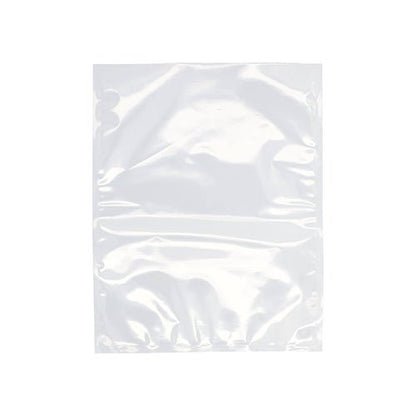 Plicul Starpak 100 cu margine sigilată, PA / PE transparent - un plic clar, dreptunghiular, cu margini sigilate și suprafață lucioasă - este prezentat pe un fundal simplu alb, perfect pentru depozitarea alimentelor cu un aparat de vidat cu cameră.