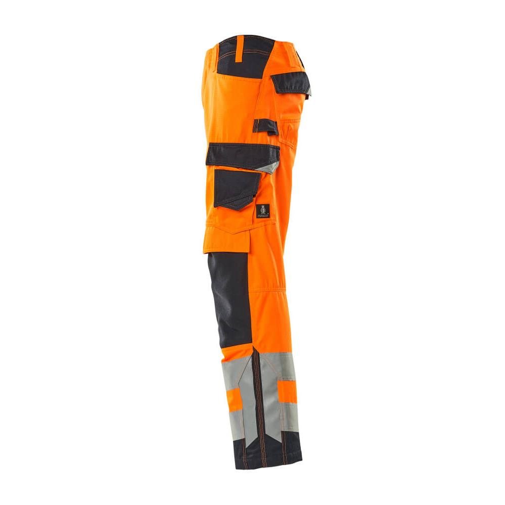 Pantaloni cu buzunare pentru genunchi