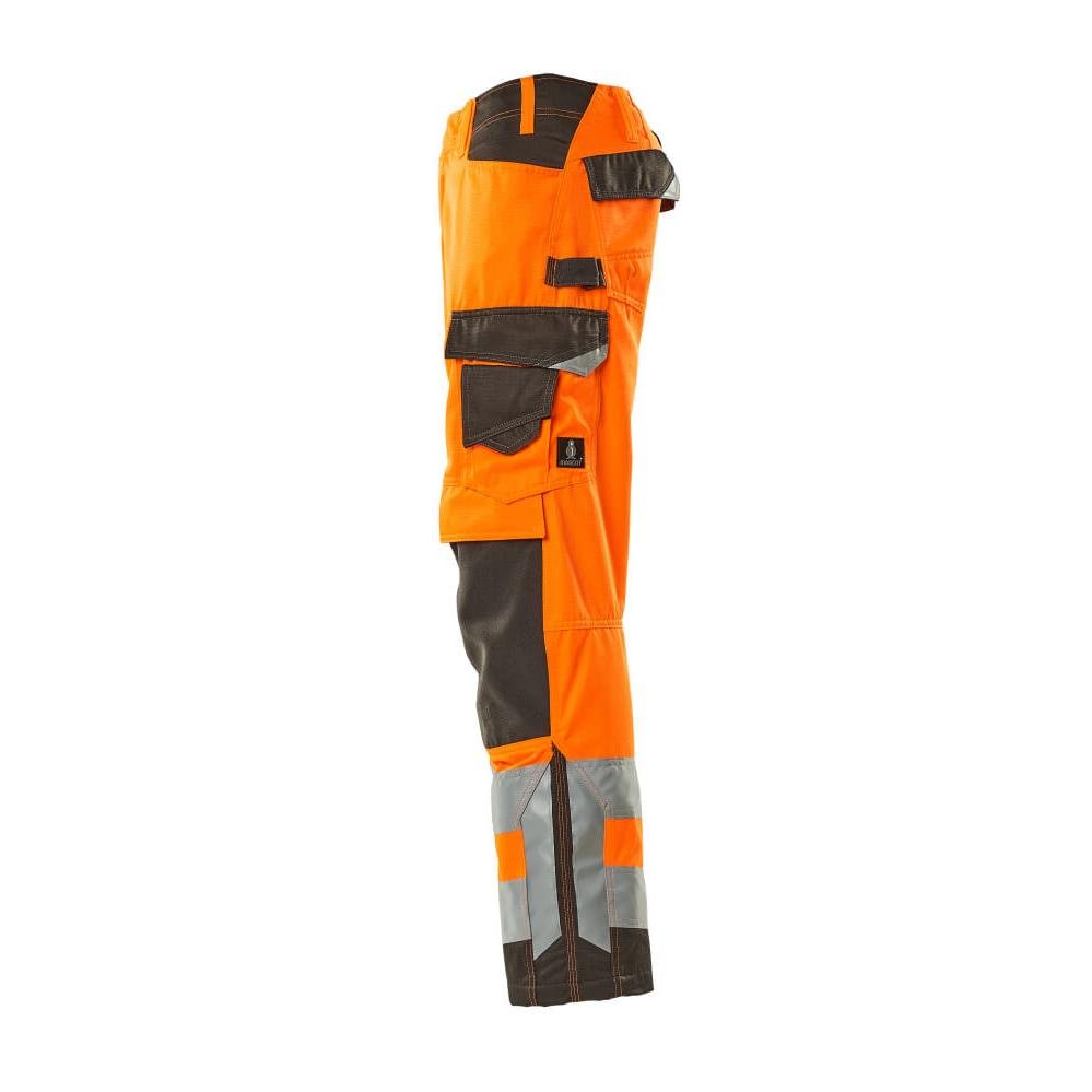 Pantaloni cu buzunare pentru genunchi