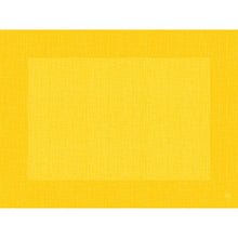 Die Bio-Dunicel-Sets 30x40 Linnea gelb der Duni GmbH sind rechteckige, strukturierte, biologisch abbaubare Tischsets mit einem dezenten Kreuzschraffurmuster und einem dunkleren gelben Rand - perfekt für umweltfreundliche Tischdekorationen. Packung mit 100 Stück.