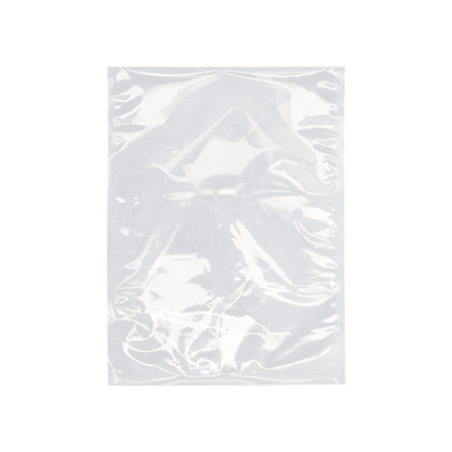 O pungă transparentă Starpak 100 Siegelrandbeutel de la Starpak este ilustrată pe un fundal alb. Punga dreptunghiulară din plastic PA/PE apare plată și ușor șifonată, pe suprafața sa sunt vizibile reflexii.