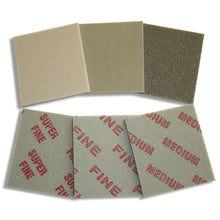 Burete de șlefuit 3M™ pentru mână, 90 mm x 100 mm x 5 mm, mediu | Pachet (50 bucăți)