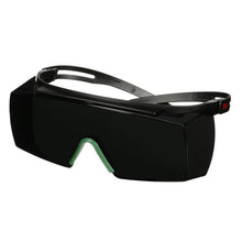Supraochelari 3M™ SecureFit™ 3700, temple negre, acoperire anti-zgârieturi, lentilă gri IR 5.0, SF3750AS-BLK, 20 per pachet | Pachet (1 bucata)