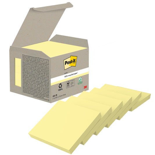 Eine geöffnete Schachtel der 3M Deutschland GmbH Post-it® Recycling Notes (76 mm x 76 mm, 100 Blatt pro Block, 100% PEFC) zeigt mehrere gelbe Haftnotizblöcke in einer Reihe.