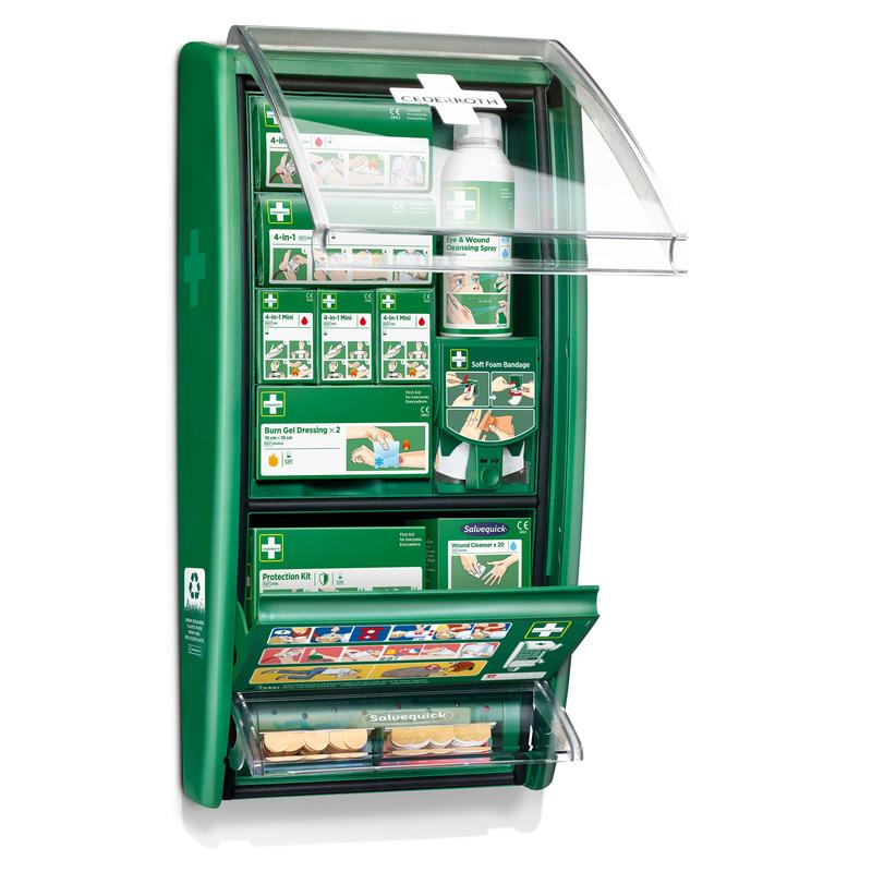 Die Cederroth erste-hilfe-station von Orkla Wound Care AB ist ein grüner, an der Wand montierter Erste-Hilfe-Kasten mit einem durchsichtigen, offenen Deckel, der in beschrifteten Fächern Bandagen, Brandgelverbände, Anleitungen und Lösungen enthält. (1 Packung/Karton).