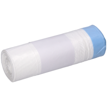 Eine Rolle weißer DEISS 56004 Müllsäcke (25 Stück, 500x600+50x0,015 mm) der EMIL DEISS KG (GmbH + Co.), mit einem blauen Sack am Ende, ist in ein schlichtes weißes Etikett eingewickelt und auf einem hellen Hintergrund platziert.