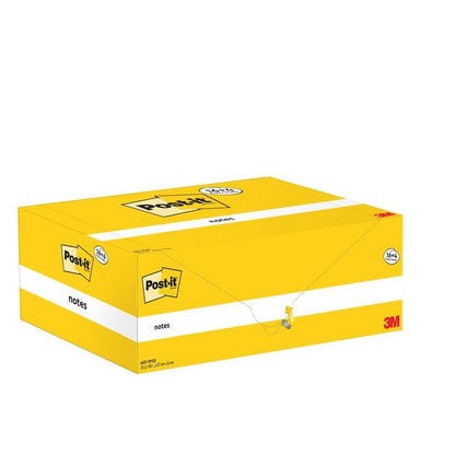 O cutie galbenă, dreptunghiulară, de la 3M Deutschland GmbH Post-it® Notes, 76x127mm, 100 foi per bloc, cu 16 blocuri plus 4 gratis per pachet, certificat PEFC. Cutia închisă cu inscripție este ilustrată pe un fundal alb.