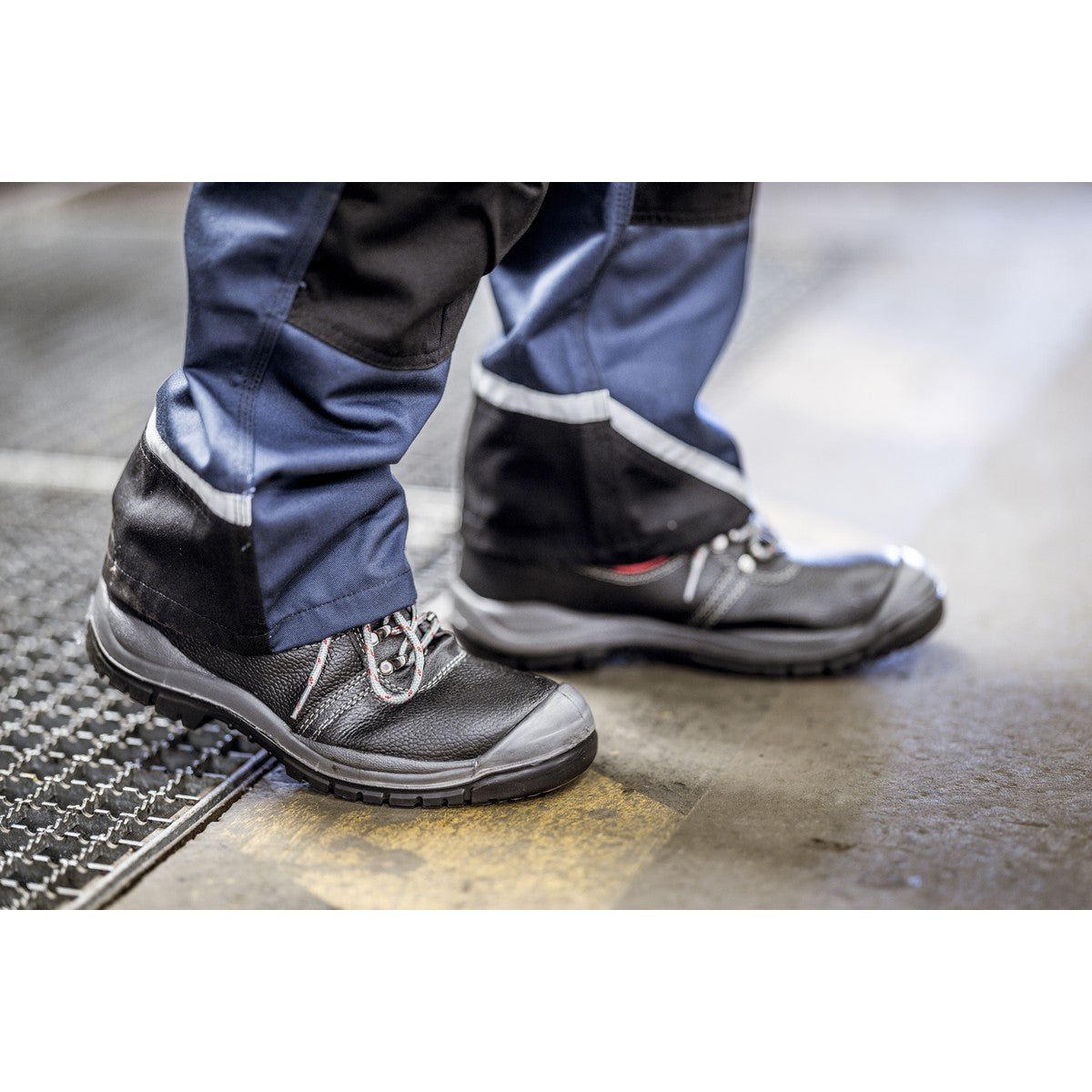 Ghete de siguranță NITRAS STEP MID, S3, înălțime mijlocie, negre