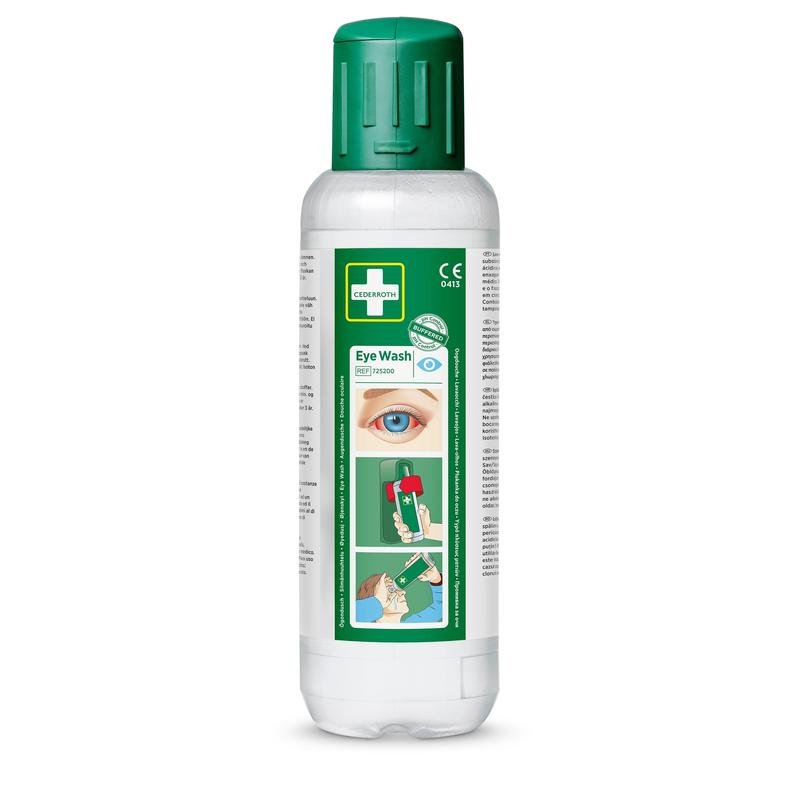 Sticlă de plastic albă cu capac verde și inscripția "Cederroth spălare pentru ochi 2 x 500 ml, pachet de 2" de la Orkla Wound Care AB. Eticheta conține un ochi ilustrat, instrucțiuni, informații despre produs și o certificare pentru reacția rapidă la accidente oculare.