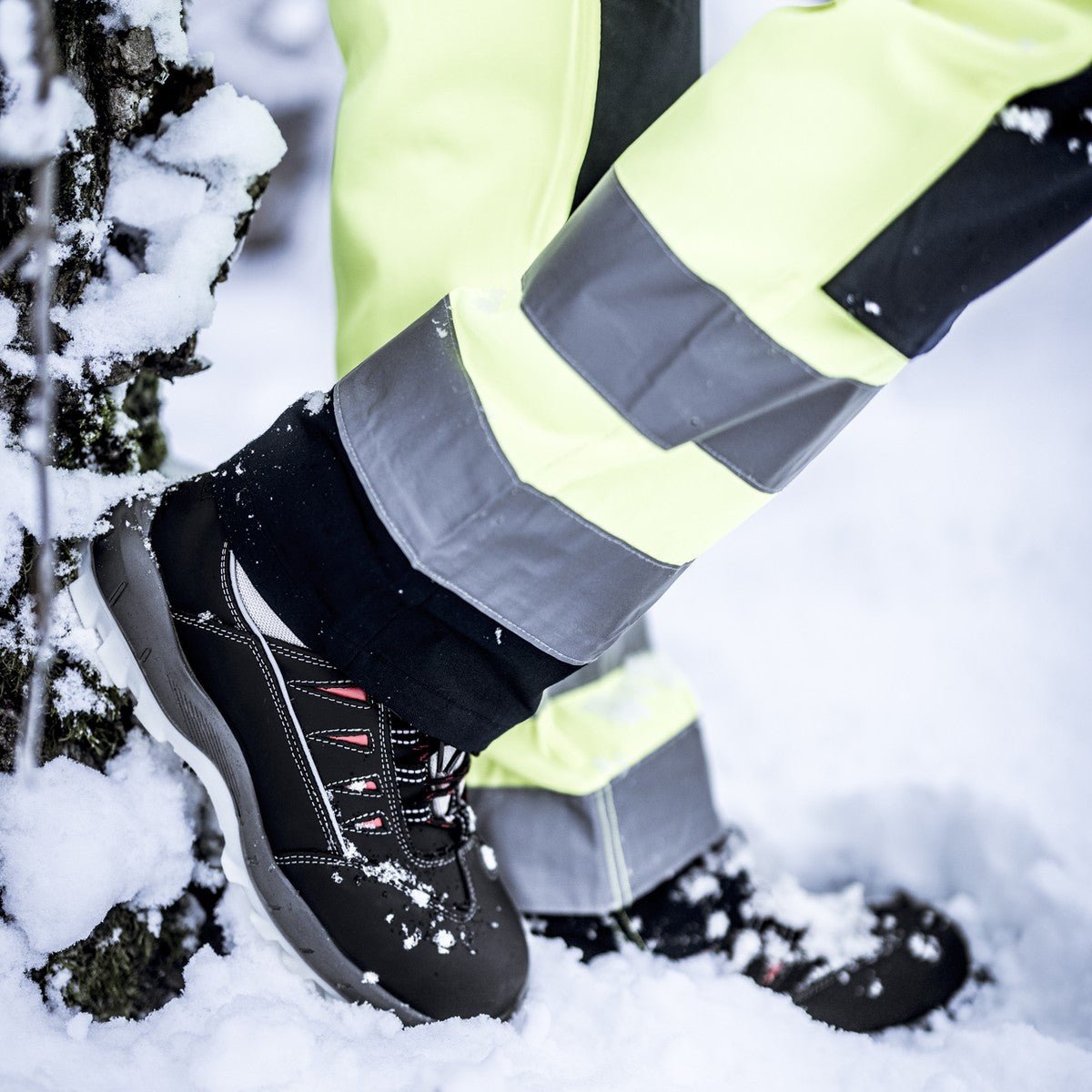 Ghete de iarnă de siguranță NITRAS SPORT STEP MID W, S3 CI, înălțime mijlocie, negre