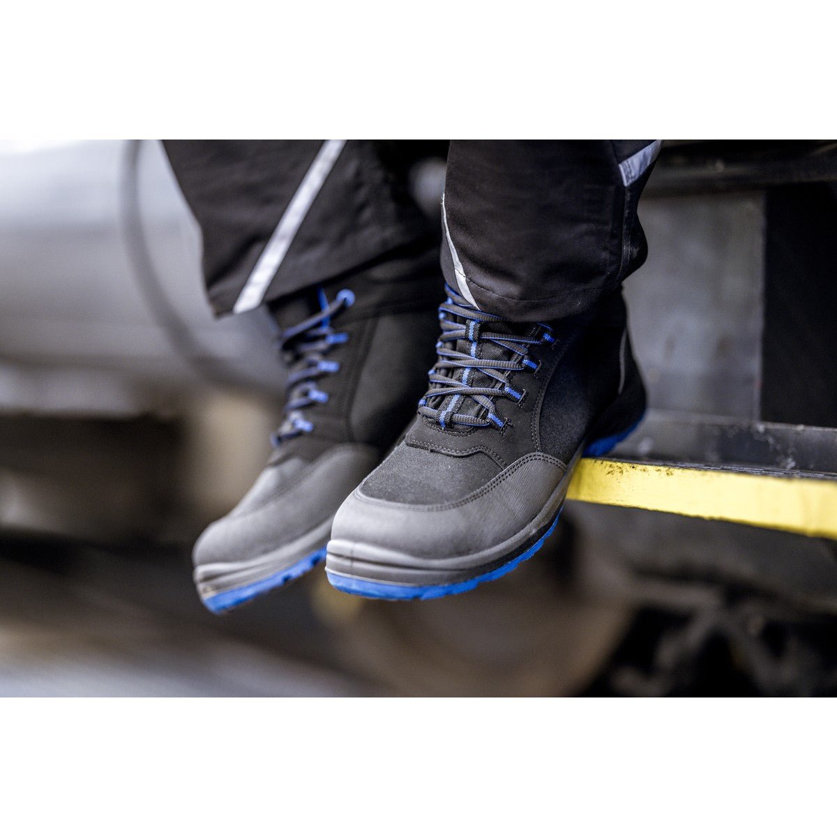 NITRAS SOLID STEP MID, cizme de siguranță, înălțime mijlocie