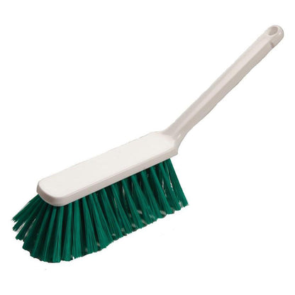 Ein Handbesen mit weißem Griff (315 x 40 x 55 mm) von Diversey Deutschland GmbH & Co. OHG mit dichten, weichen, grünen Borsten, die einseitig abgewinkelt sind – ideal für die schonende Reinigung empfindlicher Oberflächen. Abgebildet auf schlichtem weißem Hintergrund.