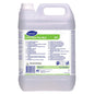 Un bidon de 5L Diversey Suma Star Pur-Eco D1 detergent manual de spălat vase de la Diversey Deutschland GmbH & Co. OHG, cu un mâner și o etichetă albă cu informații despre produs, instrucțiuni și logo-uri multilingve; biodegradabil și ecologic.