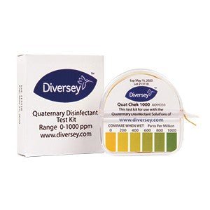 Kitul de testare Diversey QUAT, 1 buc. de la Diversey Deutschland GmbH & Co. OHG este compus dintr-o cutie albă și un recipient rotund pentru benzi de testare cu un card de culori care indică intervalele de concentrație QUAT de la 0 la 1000 ppm.