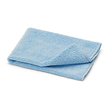 Das Nölle Profi Brush Microfaser-Allzwecktuch, 35x30 cm in Blau (1 Stück) von Nölle Profi Brush Bürsten- & Pinseltechnik e.K., liegt ordentlich gefaltet auf weißem Hintergrund-ideal für streifenfreie Reinigung aller Oberflächen.