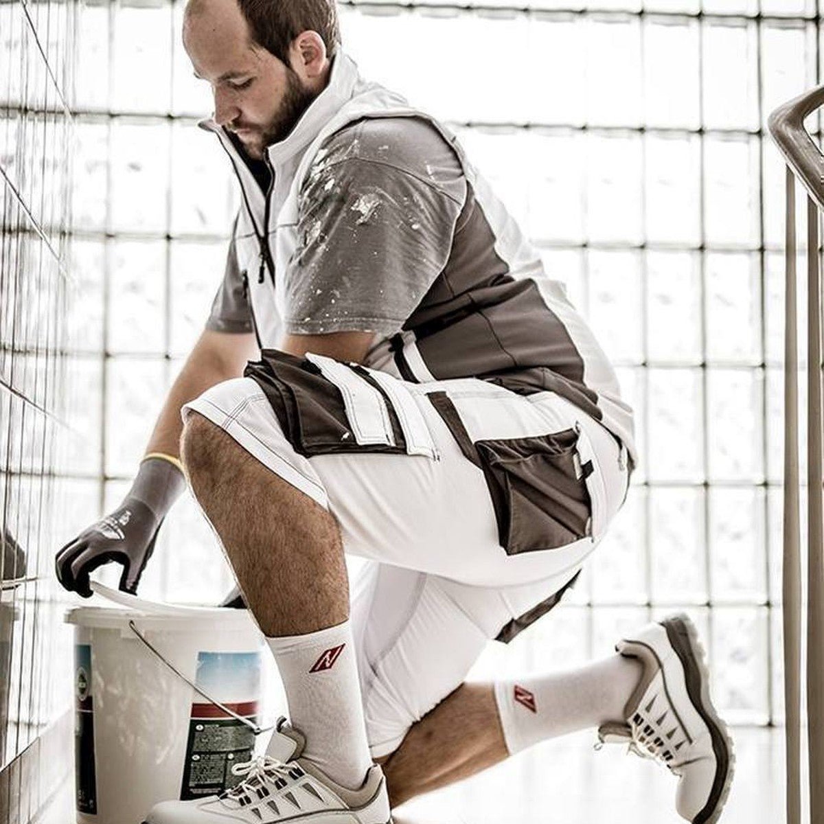 NITRAS MOTION TEX PLUS, pantaloni de lucru, scurti, alb/gri