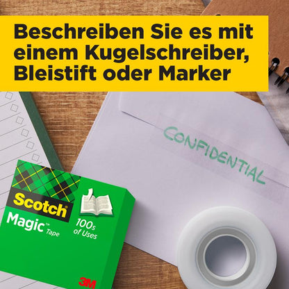 Un pachet de bandă invizibilă Scotch® Magic™ de la 3M Deutschland GmbH, un plic cu „CONFIDENTIAL”, o rolă de bandă și un blocnotes se află pe o masă de lemn. Deasupra se află un câmp de text galben cu scris german.