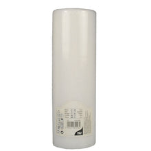 Eine weiße PAPSTAR Stumpenkerze Ø 80 mm mit Flachkopf (250 mm lang, Schrumpffolie, 1 Stück) von PAPSTAR GmbH steht unbenutzt mit glatter Oberfläche und Etikett am Sockel.