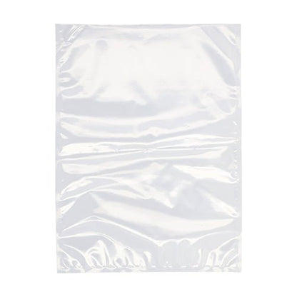 Un Starpak 100 plic cu margine sigilată, PA / PE transparent, de la Starpak, se află plat pe un fundal alb. Acest plic neted, ușor șifonat, este ideal pentru aparatele de vidat cu cameră, pentru a păstra alimentele proaspete.