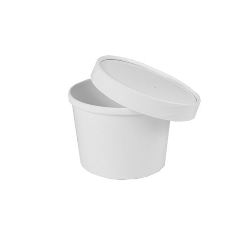 Paharul de supă Starpak 50, carton "To Go" rotund alb de la Starpak este un recipient alimentar alb simplu, cu capac potrivit, ideal pentru mese de luat la pachet. Este gol și ușor oblic pe un fundal alb.