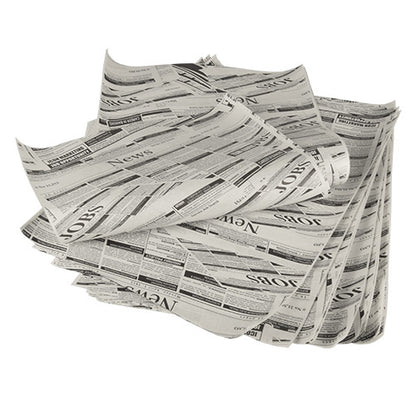 Un teanc de PAPSTAR 5 hârtii de împachetat „Newsprint“ de la PAPSTAR GmbH (3cm x 2cm) cu inscripția „NEWS“ și „JOBS“ se află pe un fundal alb, care amintește de hârtiile tradiționale de ambalare.