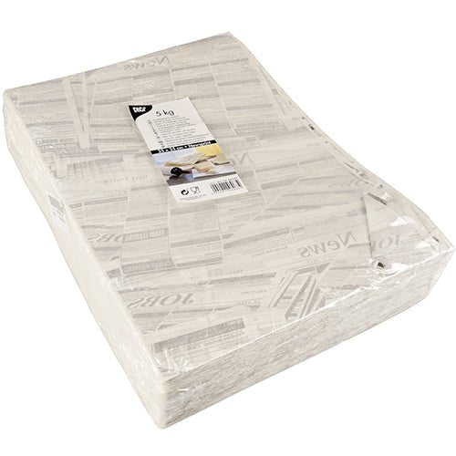 Un pachet sigilat PAPSTAR 5 hârtii de împachetat „Newsprint“ (3 cm x 2 cm) de la PAPSTAR GmbH are o etichetă de produs cu text și imagini; realizate din material de înaltă calitate, foile albe simple sunt ideale pentru ambalarea sau protejarea obiectelor în timpul împachetării.