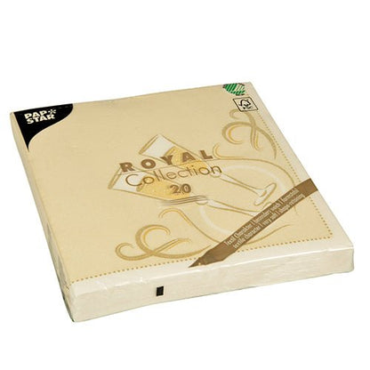 Un pachet nedeschis bej PAPSTAR de 20 de șervețele "ROYAL Collection" 1/4-pliere (40x40 cm) de la PAPSTAR GmbH cu design auriu stă pe o suprafață albă - ideal pentru decorarea elegantă a mesei.