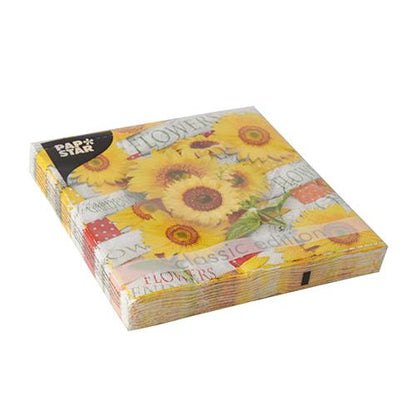 Un pachet PAPSTAR 20 de șervețele, 33 cm x 33 cm, 3 straturi, Design Set 1 arată un motiv cu floarea-soarelui cu "Classic Edition" și "Flowers" pe ambalaj. Marca PAPSTAR GmbH este afișată sus stânga.