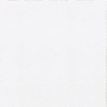 Eine Nahaufnahme der PAPSTAR 30 Servietten, 2-lagig "PUNTO" (38x38 cm) der PAPSTAR GmbH zeigt einen feinen, gitterartigen, weißen Strukturstoff – ideal für elegante Tischdekorationen. Keine sichtbaren Muster oder Muster.