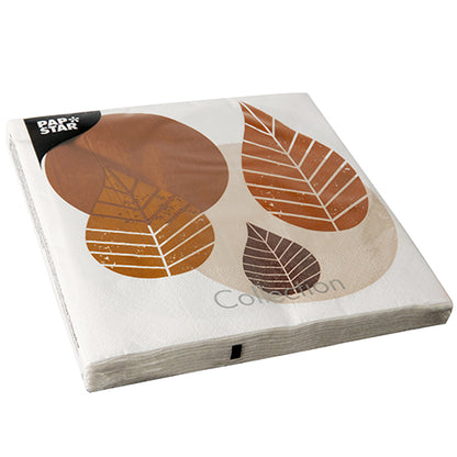 Un pachet de 20 de șervețele PAPSTAR cu 3 straturi, 40x40 cm, pliate în sferturi, este livrat curat stivuit în folie de plastic. Numele mărcii PAPSTAR GmbH este vizibil clar pe ambalaj.