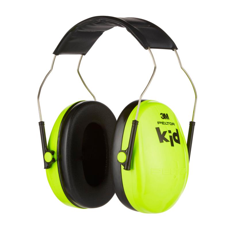 Protecția auditivă 3M™ PELTOR™ pentru copii de la 3M Deutschland GmbH dispune de protecție auditivă verde neon cu perne de urechi negre și o bandă de cap neagră căptușită, special dezvoltată pentru protecția auditivă a copiilor.