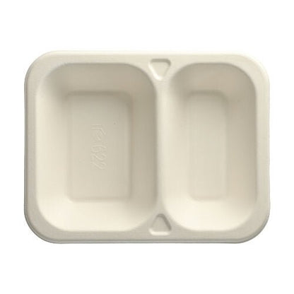 Tava dreptunghiulară albă, din 2 părți de la PAPSTAR GmbH este fabricată din trestie de zahăr ecologică; ideală pentru evenimente de catering și take-away. Produs: PAPSTAR 100 de tăvițe sigilate, din trestie de zahăr, împărțit în 2 părți, albe.