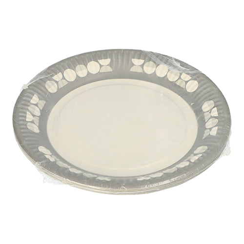 Un teanc de PAPSTAR 10 farfurii, carton rotund Ø 23 cm, de la PAPSTAR GmbH, ambalate în folie transparentă. Fiecare farfurie de unică folosință este decorată cu o margine subtilă de frunze și puncte - ideal pentru petreceri și evenimente.