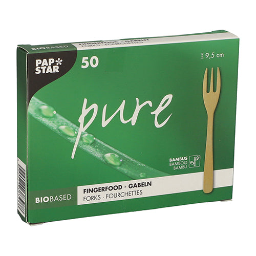 O cutie verde cu 50 de furculițe din bambus pentru gustări „pure“ de la PAPSTAR GmbH, fiecare de 9,5 cm, cu furculițe ecologice din bambus și un model de frunză acoperită de rouă. Ideal pentru evenimente sustenabile și ospitalitate conștientă.