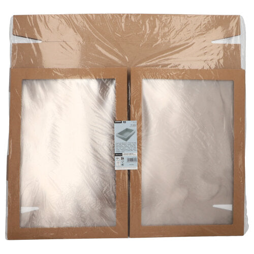 Împreună vin două cutii de transport și catering Starpak 10 dreptunghiulare, din carton maro stabil, fiecare cu capac separat și fereastră de vizualizare PET, ambalate asemănător cu tăvile de copt în folie transparentă cu inserție de informații despre produs în centru.