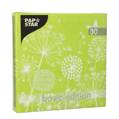 Un pachet verde cu 30 de PAPSTAR șervețele, cu 3 straturi, 33 x 33 cm, de la PAPSTAR GmbH – șervețele stilate cu modele de flori albe, perfecte pentru decorarea mesei dumneavoastră.