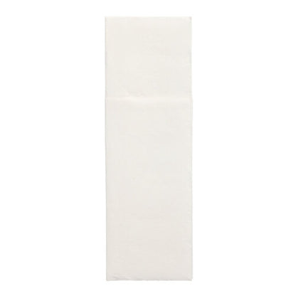 Pe un fundal simplu, alb, este prezentat un șervețel individual, nepliat, „DAILY Collection“ 48 x 30 cm cu pliuri pentru tacâmuri de la PAPSTAR GmbH din pachetul de 50 de bucăți.