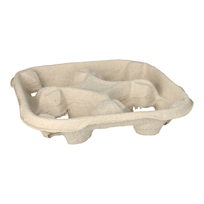 Un suport "To Go" PAPSTAR GmbH din carton de culoare naturală (4,7x22,4 cm) pentru pahare, cu patru adâncituri, prezentat ușor înclinat pe un fundal alb (110 bucăți pe pachet).