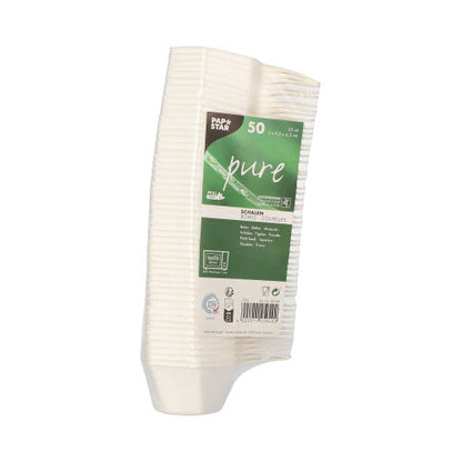 Un pachet cu 50 de boluri hexagonale albe „pure” din trestie de zahăr pentru aperitive de la PAPSTAR GmbH – farfurii de unică folosință ecologice, perfecte pentru întâlniri durabile.