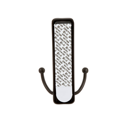 Der Großer Command™ Doppelhaken in gebürstetem Nickel (17036) von 3M Deutschland GmbH mit zwei gebogenen Haken und Klebestreifen ist vor weißem Hintergrund zu sehen, inklusive sichtbarem Aufdruck.